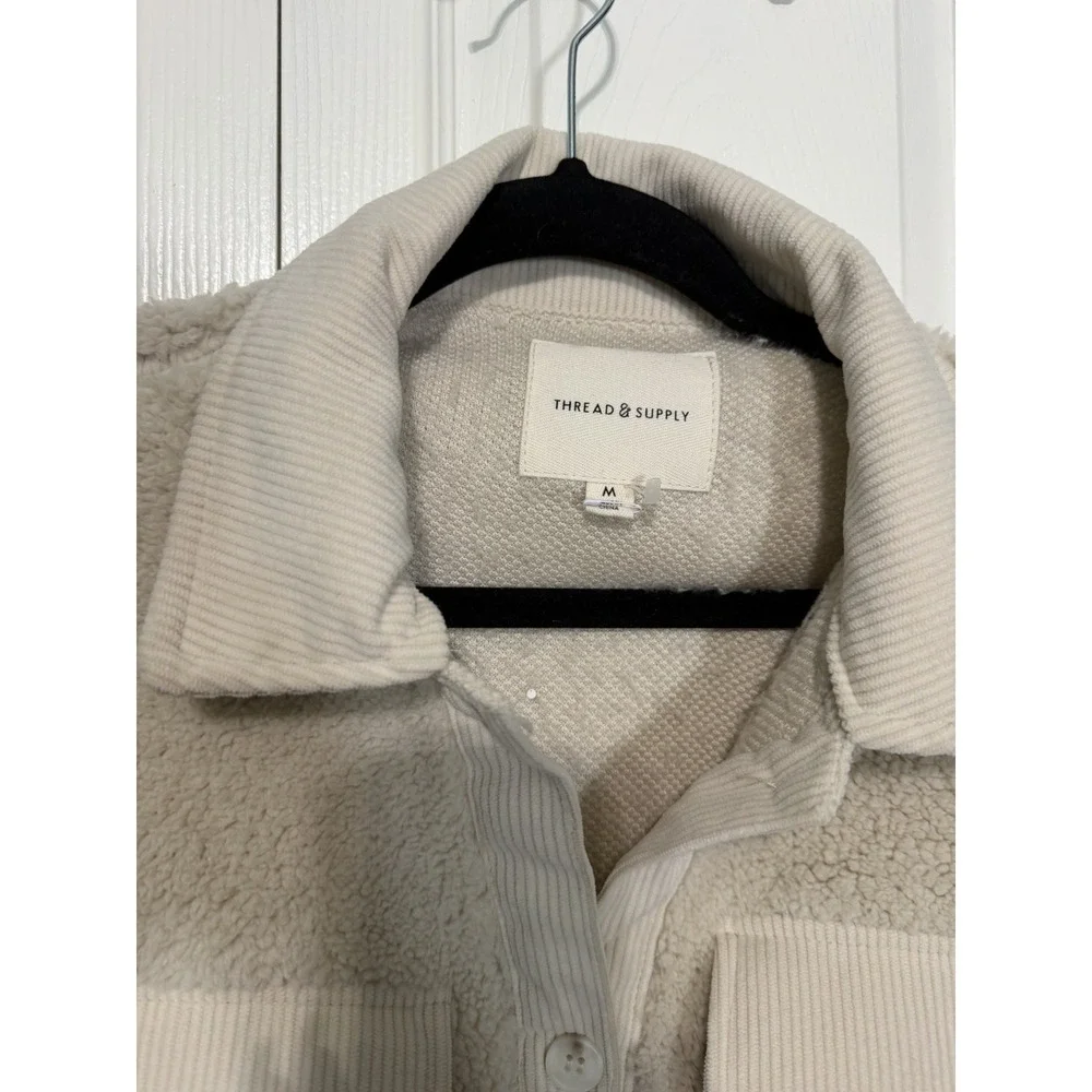 Thread and Supply Women's Ivory Sherpa Shacket Size Medium‎